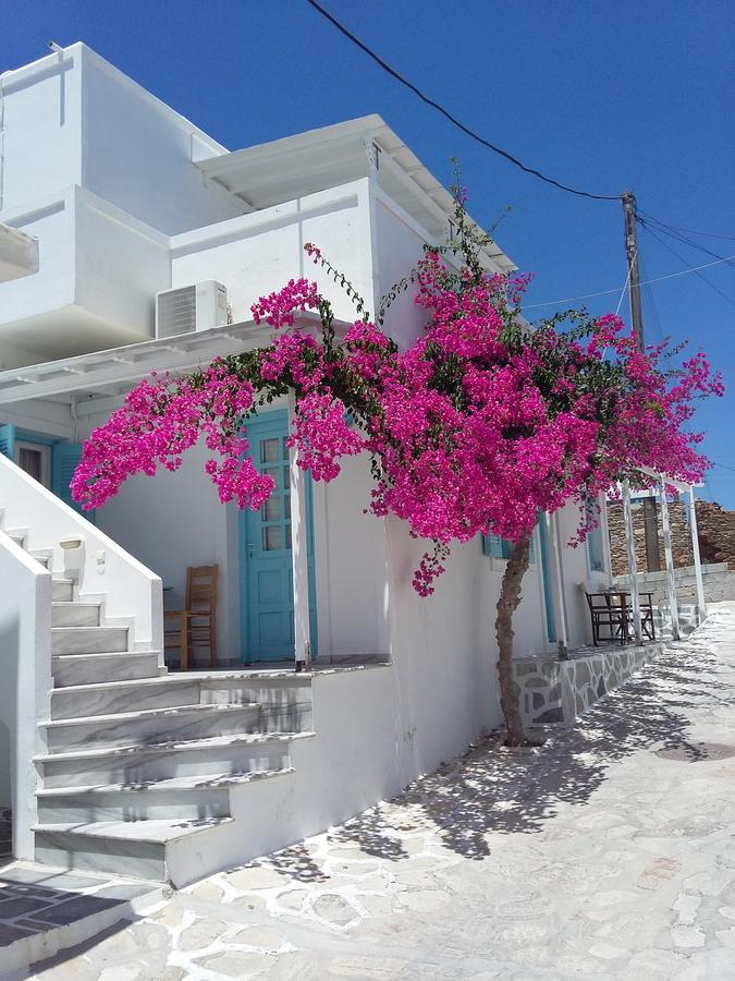 Galanis Place Antiparos Bagian luar foto